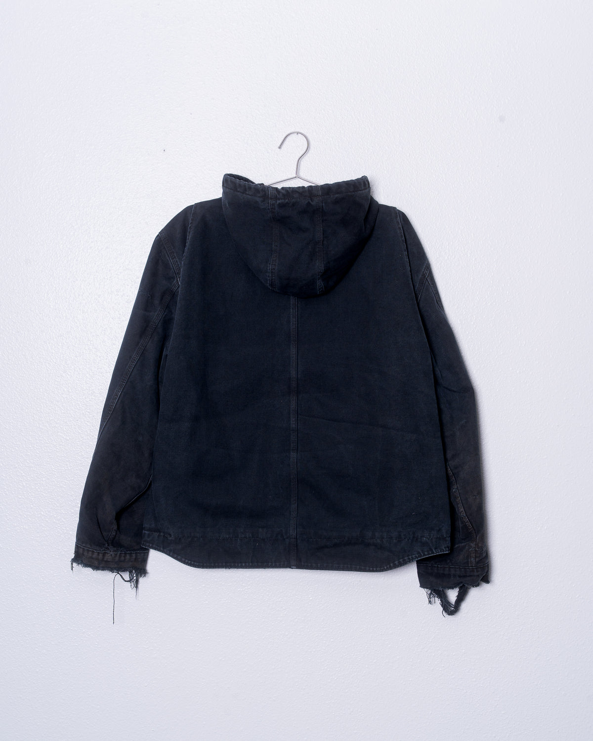 '00s Faded/Thrashed Carhartt Jacket